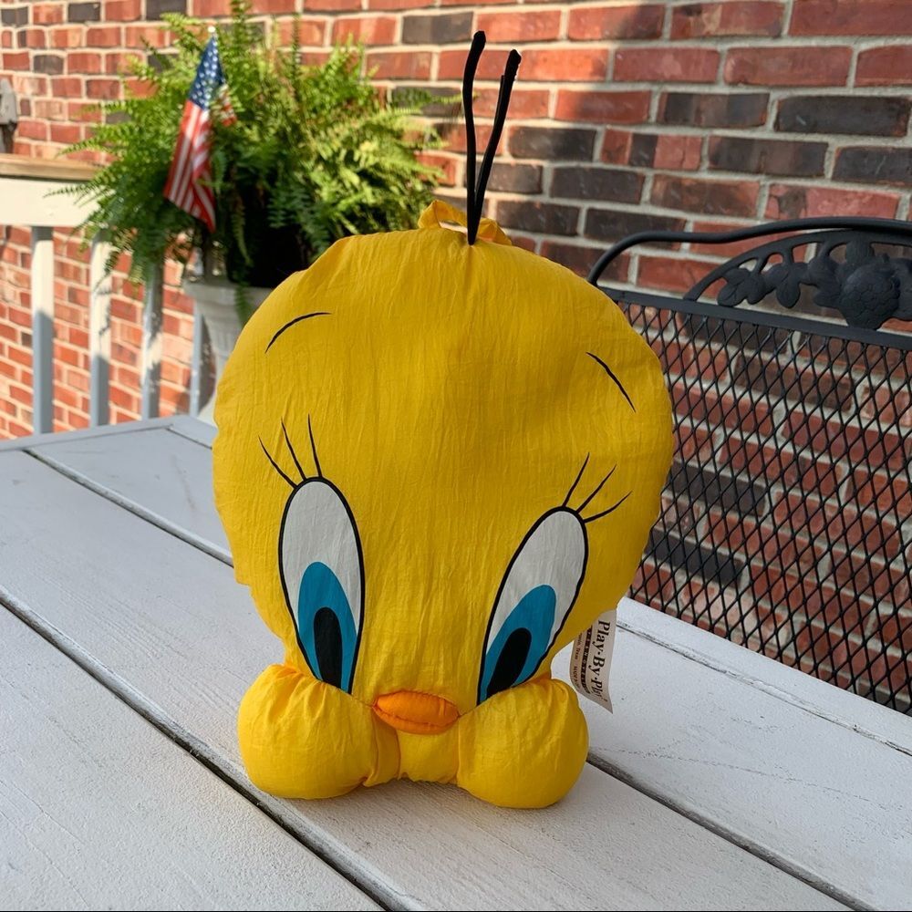 Vtg 1994 Play by Play Tweety Bird Plush Pillow